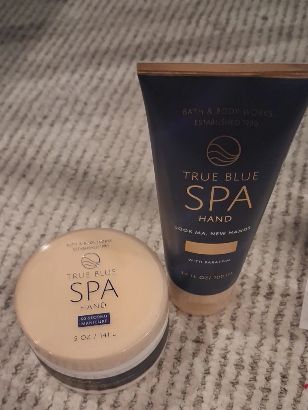 Bath & Body Works True Blue Spa Hand Cream 60 Second manicure Mask